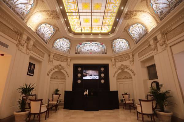 hotel-img