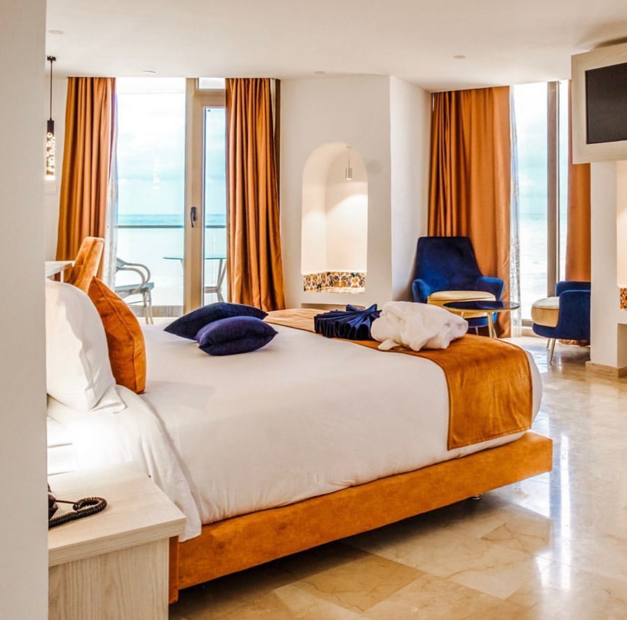 hotel-img